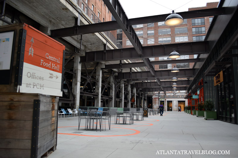 Здание Ponce City Market в Атланте