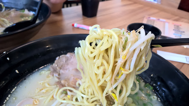 【食記】台中東京屋台拉麵-大英店@南屯捷運MRT溝仔墘 : 原來東京屋台拉麵真的有好味道@@" 區域 午餐 南屯區 台中市 台式 拉麵 捷運美食MRT&BRT 日式 飲食/食記/吃吃喝喝 麵食類 