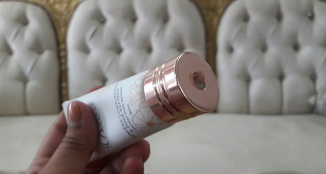 Mon Cheri product review  Instant Pore Refiner