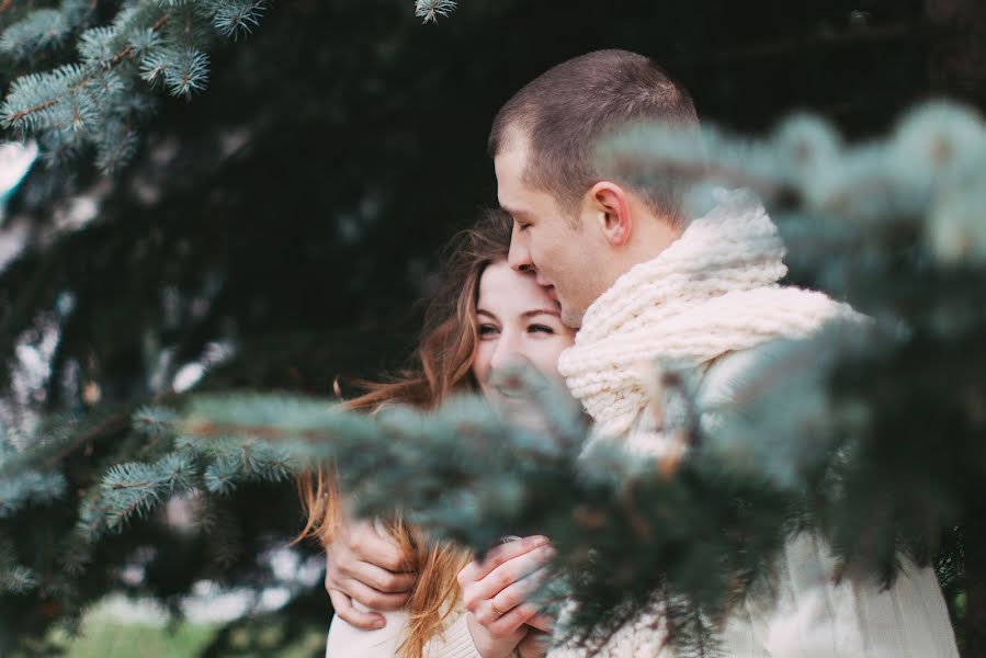 Wedding photographer Elena Petrova (petrovaelena). Photo of 3 February 2016