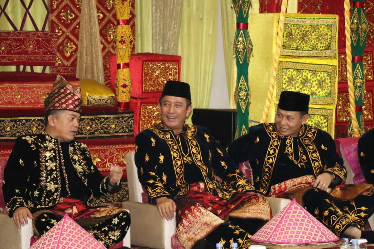 Lembaga adat Melayu Provinsi Jambi kukuhkan Kapolda sebagai pembina