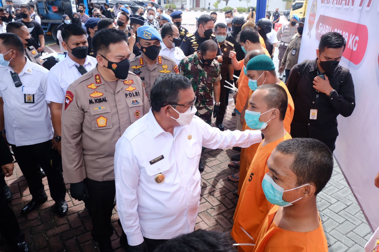 Diamankan BB 5 Kg Sabu Dari Oknum Polisi, Kapolda Riau M Iqbal : Saya Akan Pecat
