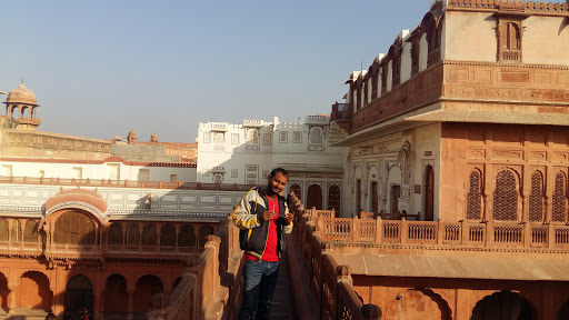 Lions Club, Behind Sursagar Lake, Junagarh Fort Rd, Bikaner Fort, Bikaner, Rajasthan 334001, India, Foundation, state RJ