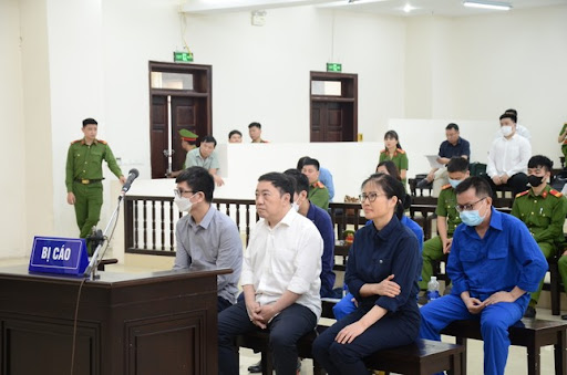 Tòa không chấp nhận đơn kháng cáo thay cho bà Nguyễn Thị Thanh Nhàn cùng nhóm bị cáo bỏ trốn - Ảnh 1.