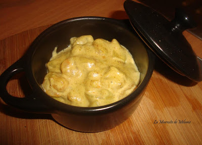 Cocottes de crevettes au curry et à la crème de coco - recette indexée dans les Poissons