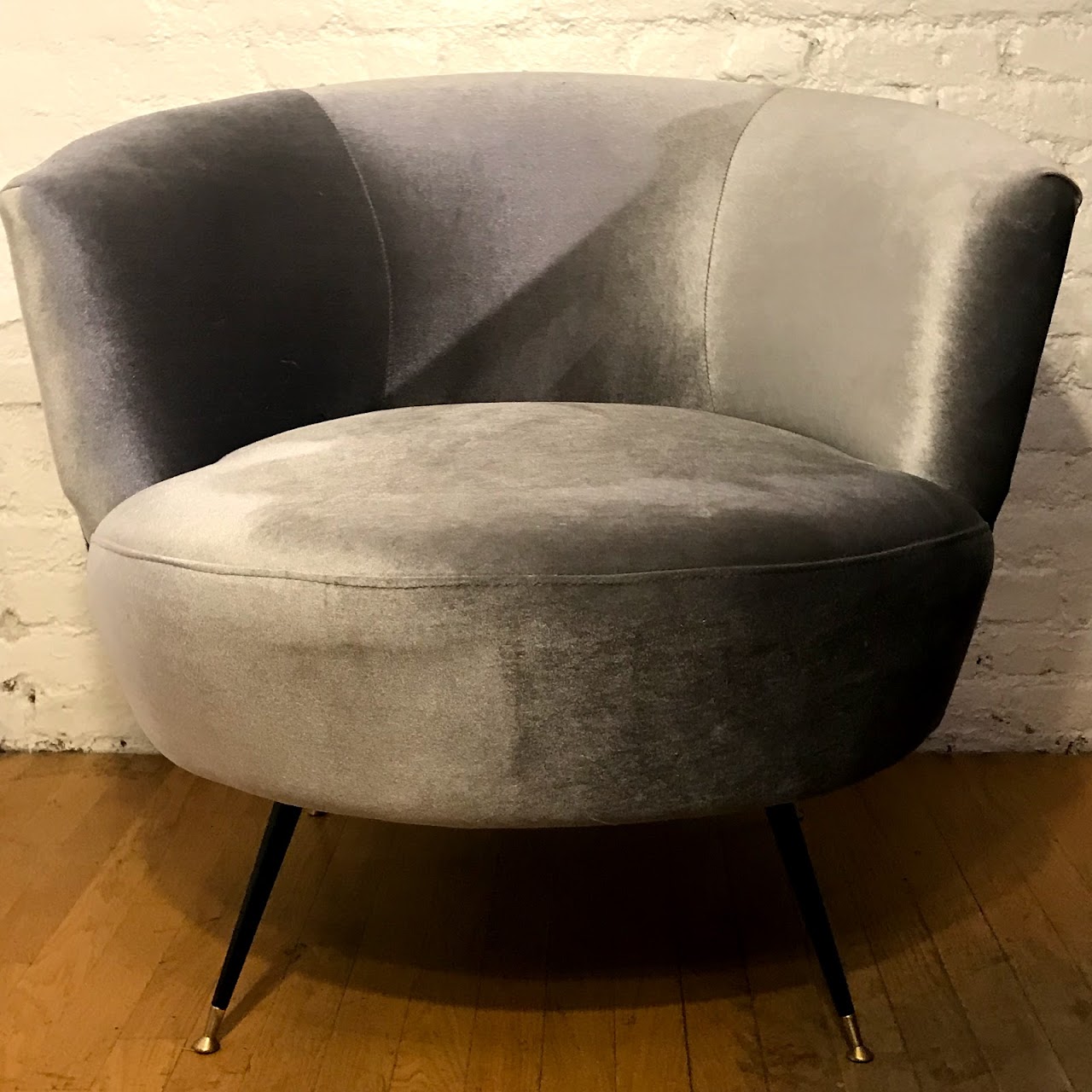 Safavieh Velvet Chair