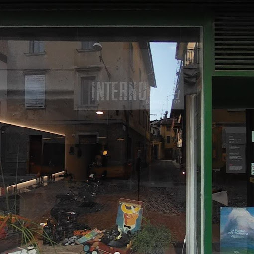 Interno 11.24 Barber Shop