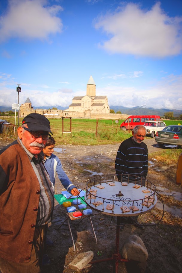 Грузия (Казбеги, Тбилиси, Кахетия) октябрь 2014 года. 10 дней без штопора
