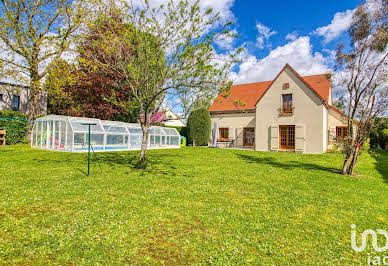 Maison avec piscine et terrasse 8