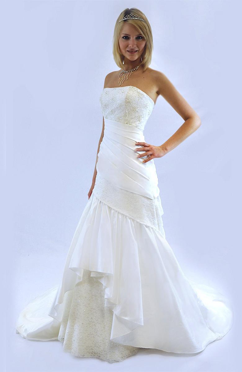 Strapless Small A Line Wedding Dress