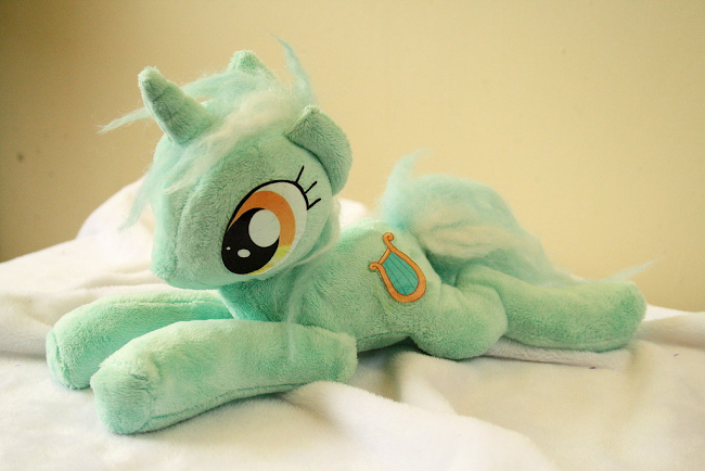 LyraPlush.png