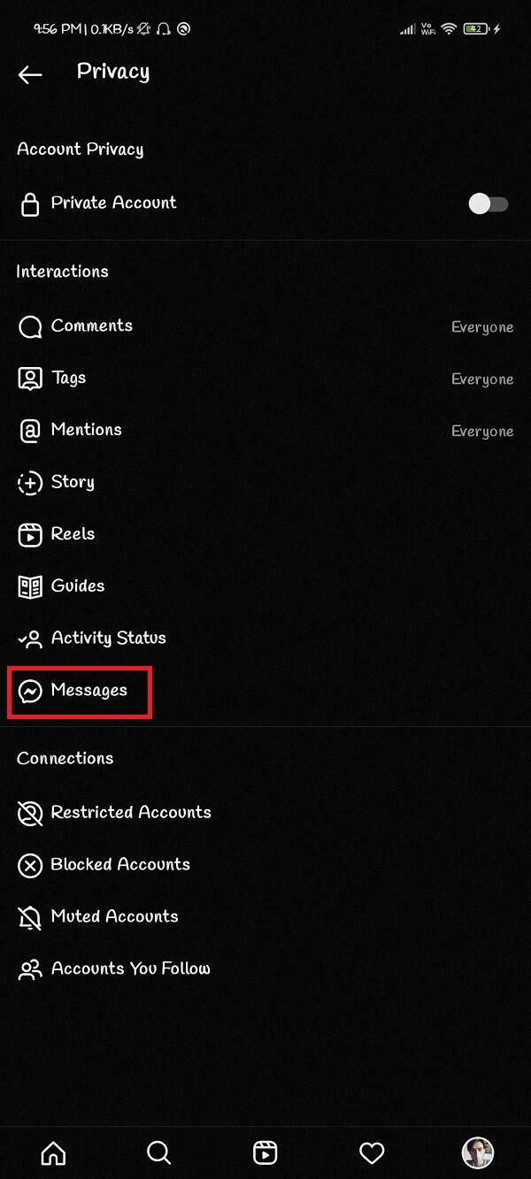 tocca l'opzione "Messaggi" nella sezione "Interazioni".  |  Come impedire alle persone di aggiungerti al gruppo Instagram