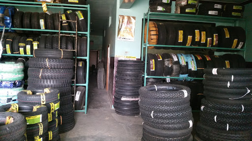 Modern Tyres, Sham Market, Opp. Power House, Ladwa, Radaur Rd, Kurukshetra, Haryana 136132, India, Car_Service, state HR