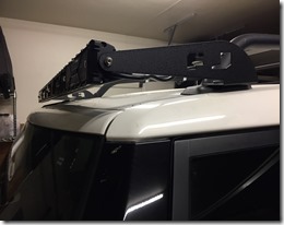 Lightbar on mounts