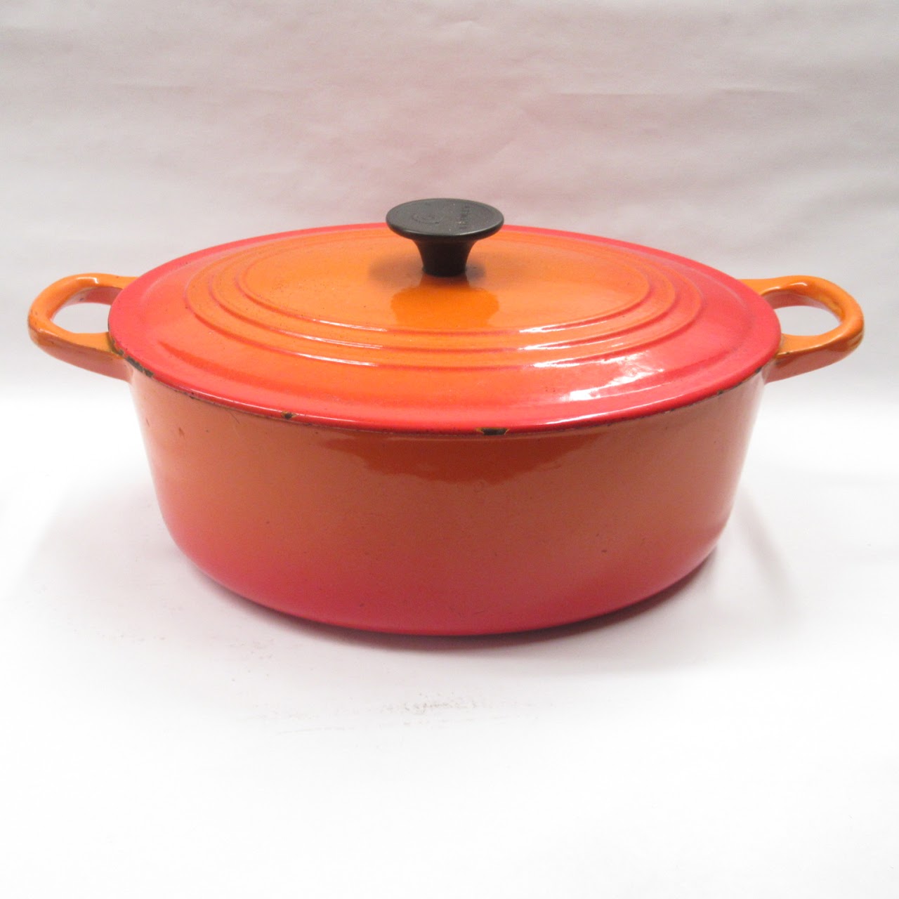 Le Creuset 3.5 Qt. Oval Dutch Oven