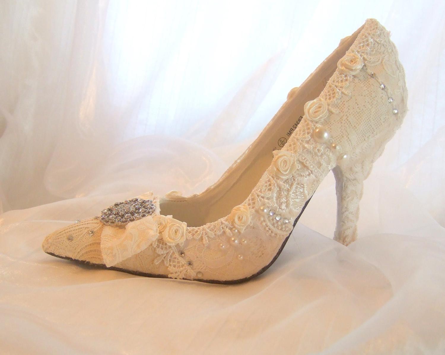 bridal shoes with crystals