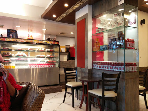 Cafe Coffee Day, Near Sanawar Bus Stand, National Highway 22, Sanawar, Himachal Pradesh 173202, India, Dessert_Restaurant, state HP