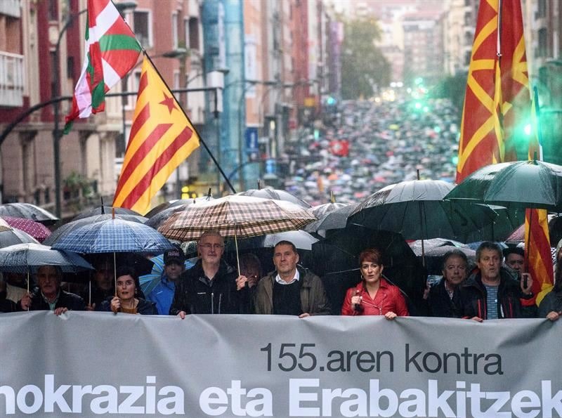 [Bilbao+march+in+solidarity+with+Catalonia%5B3%5D]