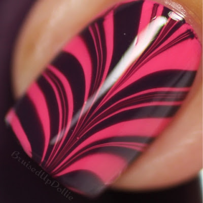 Zoya Watermarble Macro