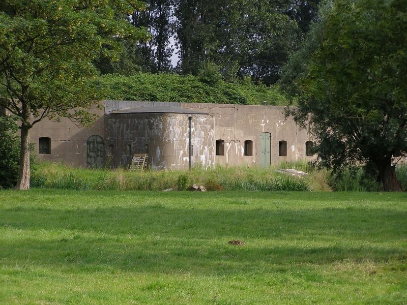 defence-line-of-amsterdam-3