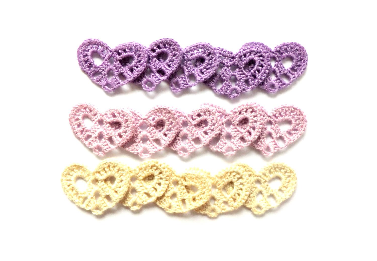 Crocheted small hearts - lavender Wedding decorations, favors, applique,