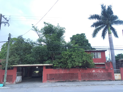 Campo deportivo de moya imss, 89867, Obregon 1104, Carolina Yucatán, Cd Mante, Tamps., México, Actividades recreativas | TAMPS