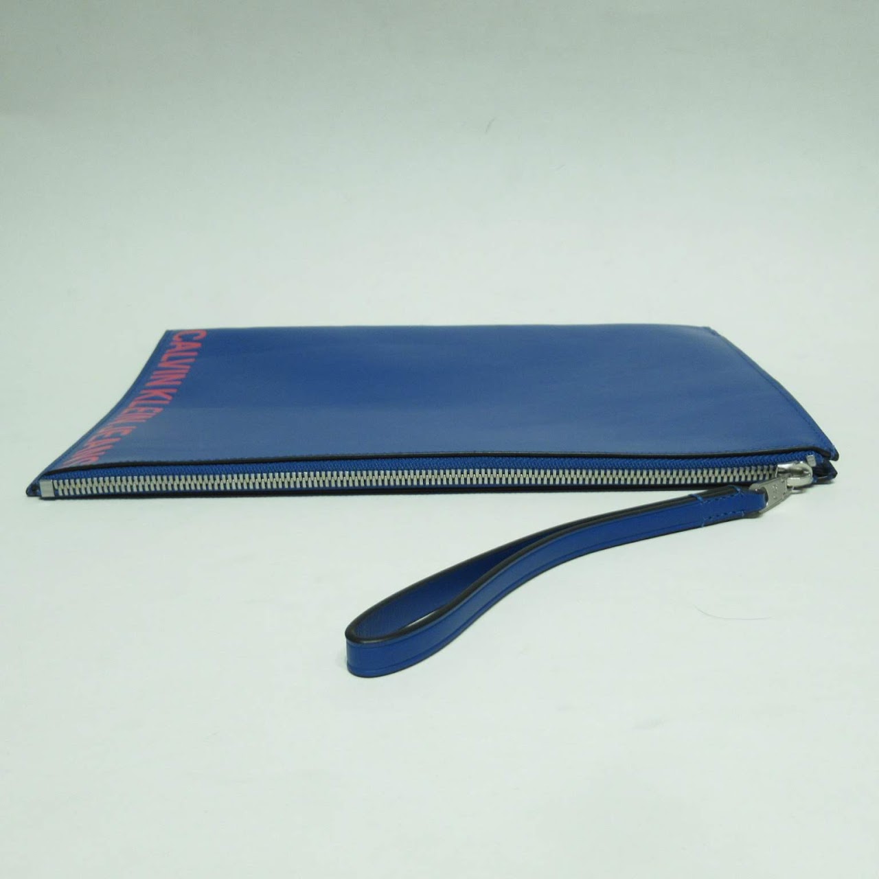 Calvin Klein Jeans Leather Zipper Pouch