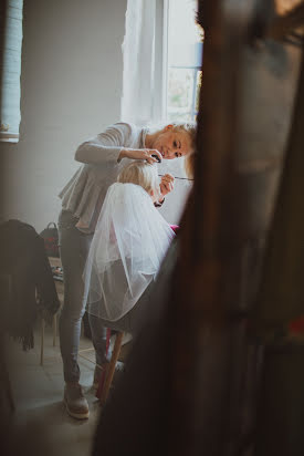 Fotografo di matrimoni Alena Stalmoshenok (alenasart). Foto del 4 maggio 2020