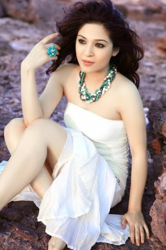 Ayesha Omar Photos