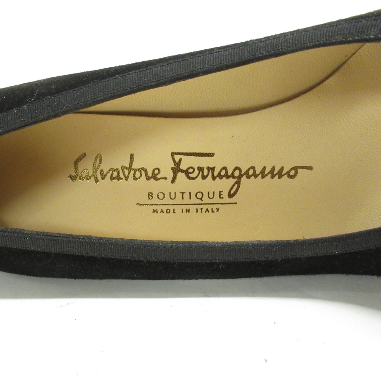 Salvatore Ferragamo Classic Pumps