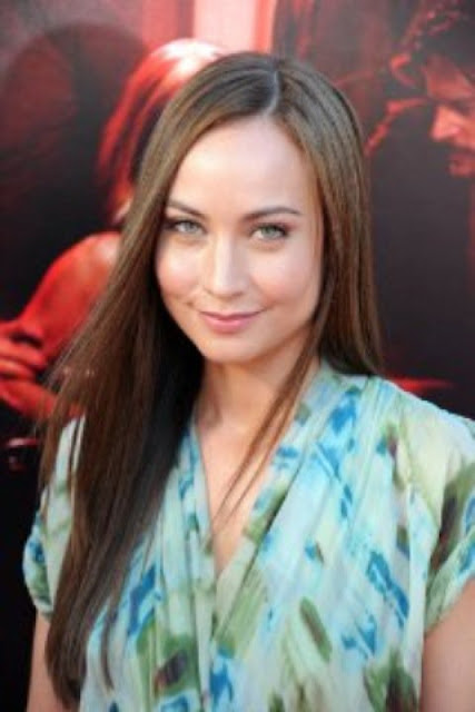 Courtney Ford Profile pictures, Dp Images, Display pics collection for whatsapp, Facebook, Instagram, Pinterest, Hi5.