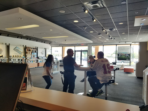 Cell Phone Store «AT&T», reviews and photos, 2620 Enterprise Rd, Orange City, FL 32763, USA