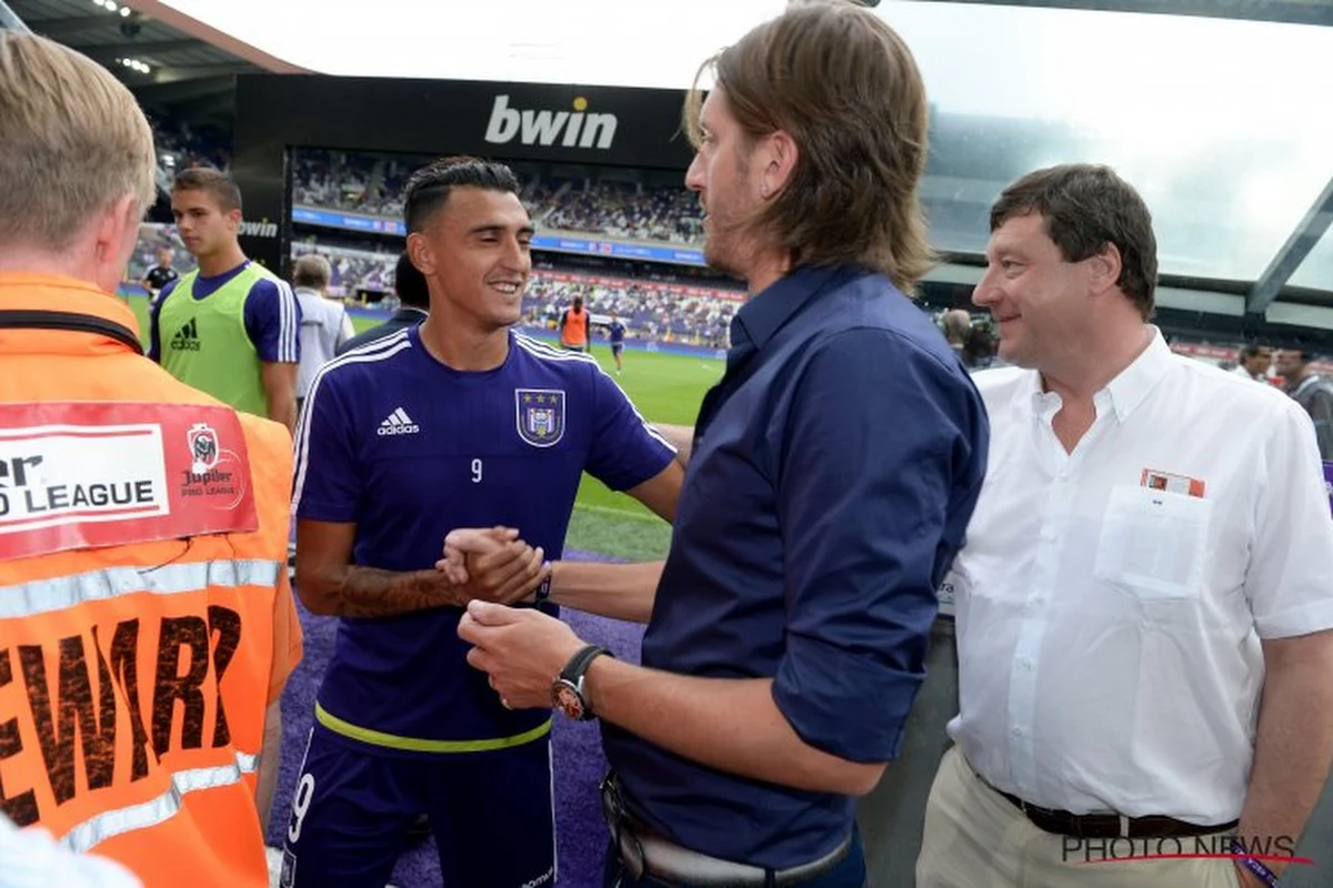 Matias Suarez begrijpt de vele trainerswissels bij Anderlecht niet: "Ze hadden hem een echte kans moeten geven"