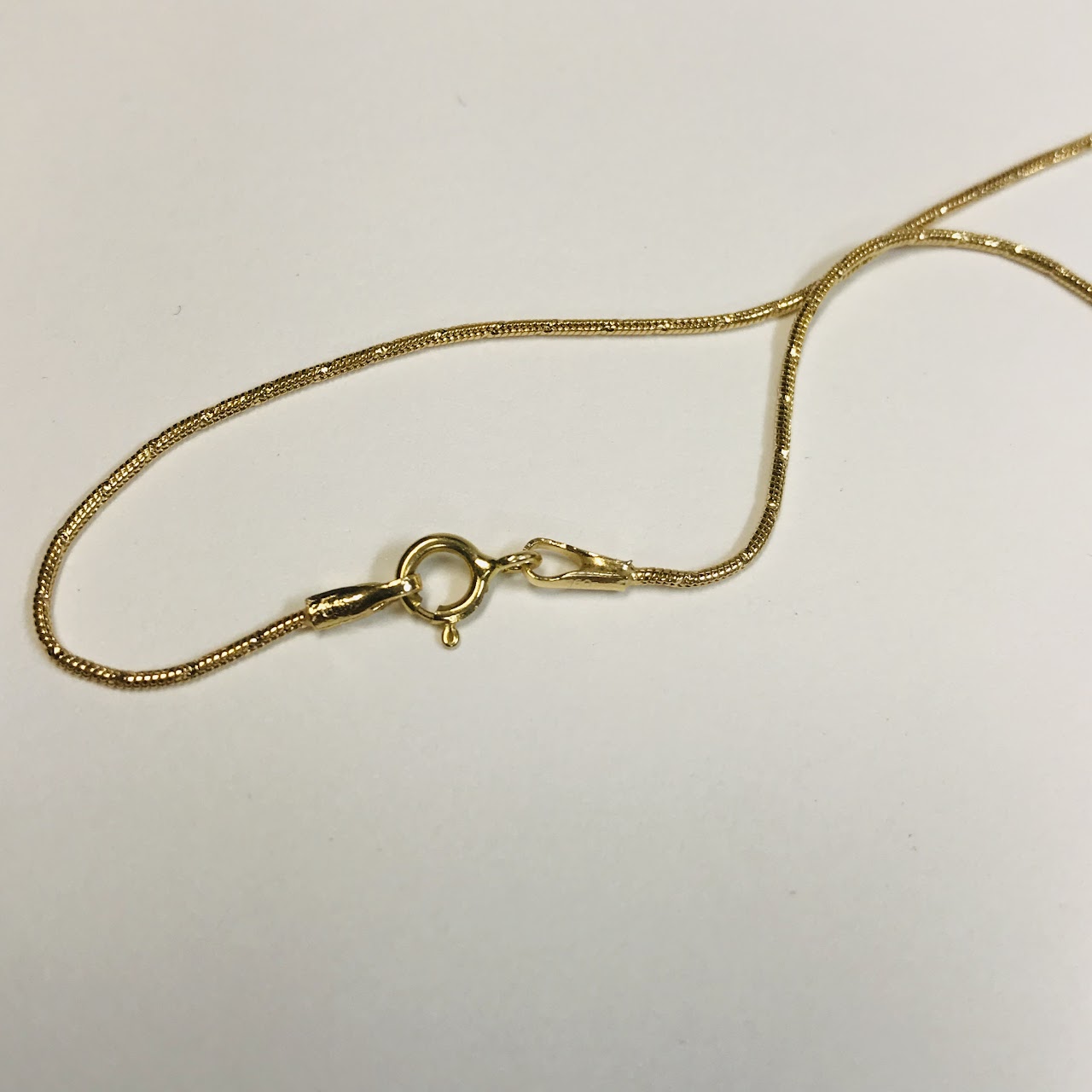 18K Gold Knot Necklace