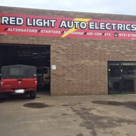 Red Light Auto Electrics & South West Battery Supplies logo