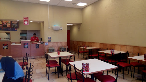 Pizza Hut, Plaza Boulevares, Prol. Corregidora 298, Empresarial Parques, 76160 Santiago de Querétaro, Qro., México, Pizza para llevar | Santiago de Querétaro