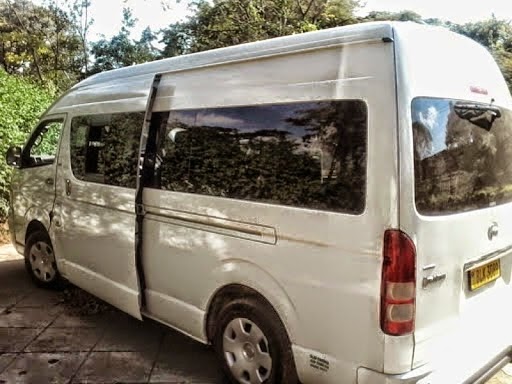 Microbuz pentru lucrarea din Malawi