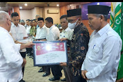 Capai 1000 Dosis Vaksin PMK, Pemkab Gayo Lues Terima Penghargaan dari Pemprov Aceh
