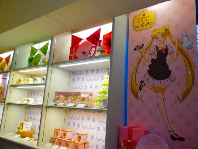 日本 Q-pot cafe 月野兔 生日限定主題 sailor moon 美少女戰士 店內