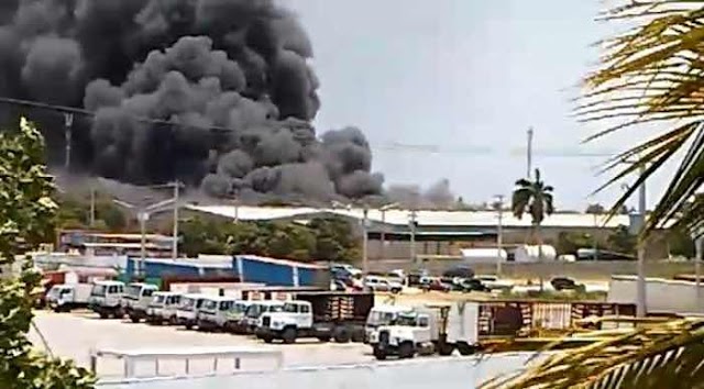 Incendian fábrica de Coca-Cola en Haití