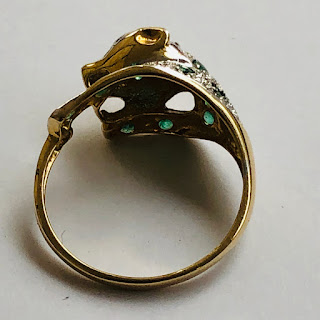 14K Gold and Green Stone Panther Ring