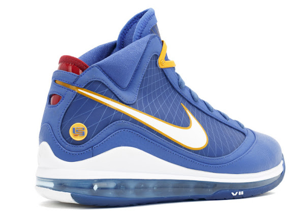 Unseen amp Unreleased Nike Air Max LeBron VII SUPERMAN