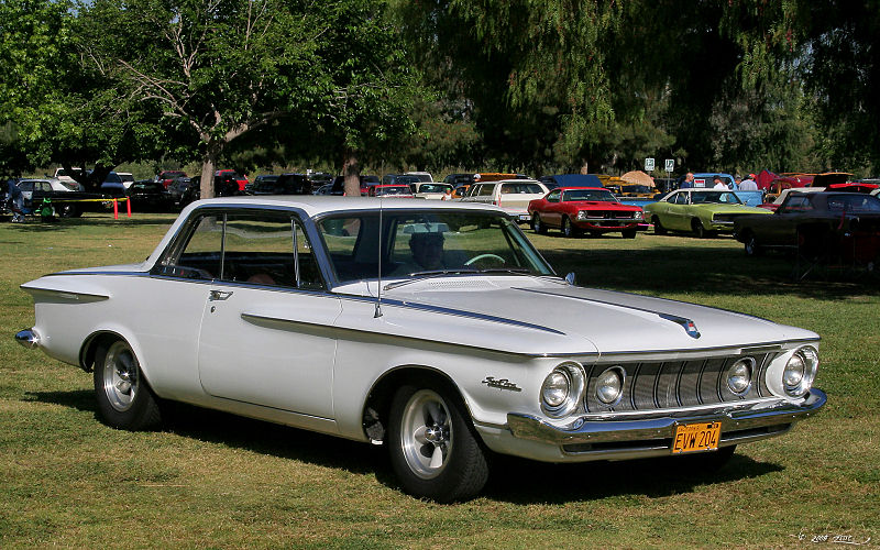 파일:external/upload.wikimedia.org/800px-1962_Plymouth_Fury.jpg