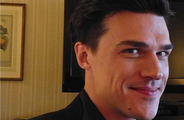 Finn Wittrock Profile pictures, Dp Images, Display pics collection for whatsapp, Facebook, Instagram, Pinterest, Hi5.