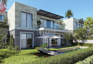 House with pool and terrace 13