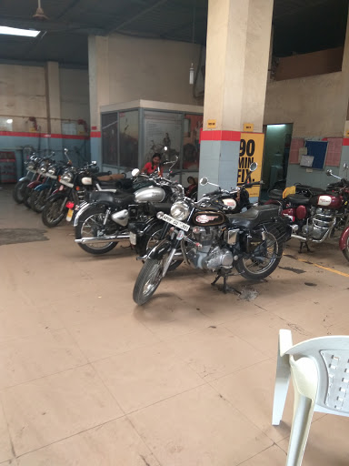 Royal Enfiend Service Station, B-35, Allauddin Basthi, Sanath Nagar, Hyderabad, Telangana 500018, India, Motorbike_Parts_Shop, state TS