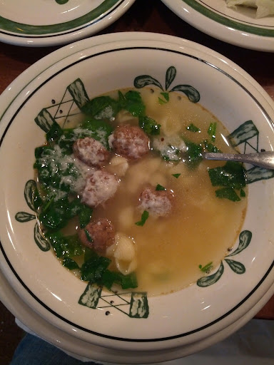 Italian Restaurant «Olive Garden», reviews and photos, 6000 Oxford Dr, Bethel Park, PA 15102, USA