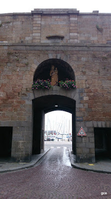 Les Roches sculptes de Rotheneuf, Saint-Malo y Dinan. - TOUR DE FRANCE. (7)