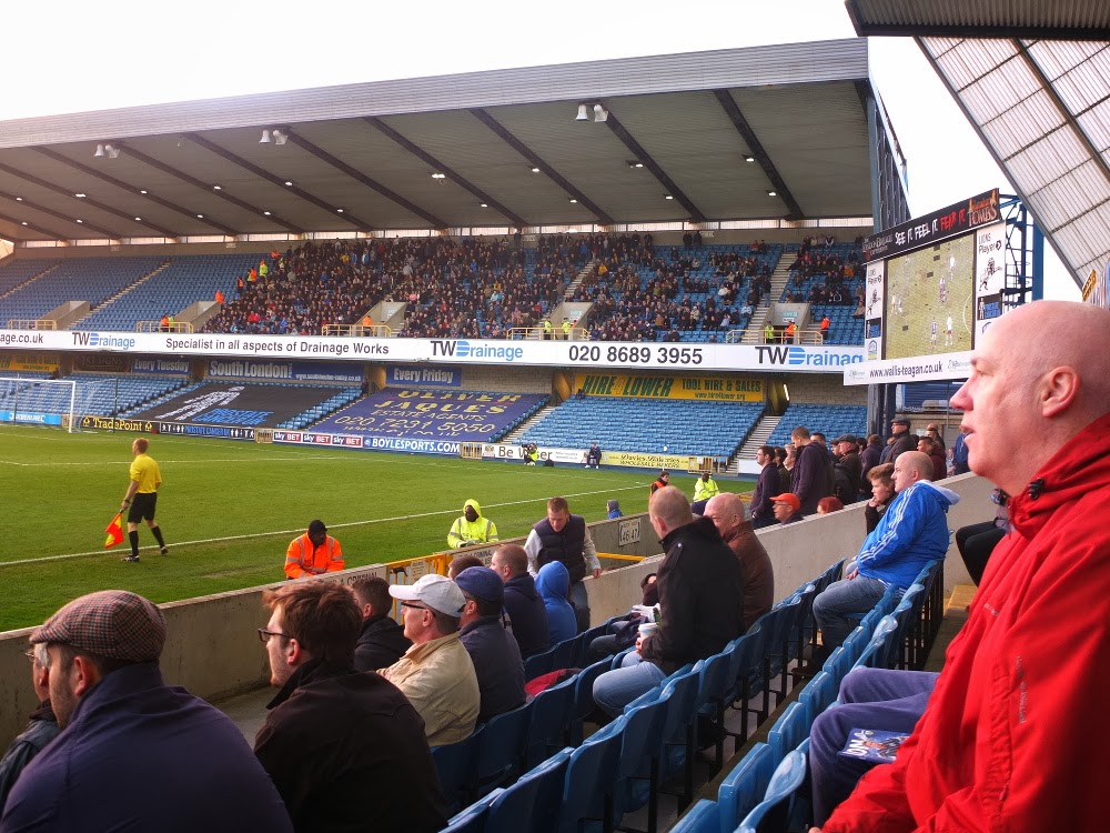 Noone likes them - Millwall FC v Burnley FC