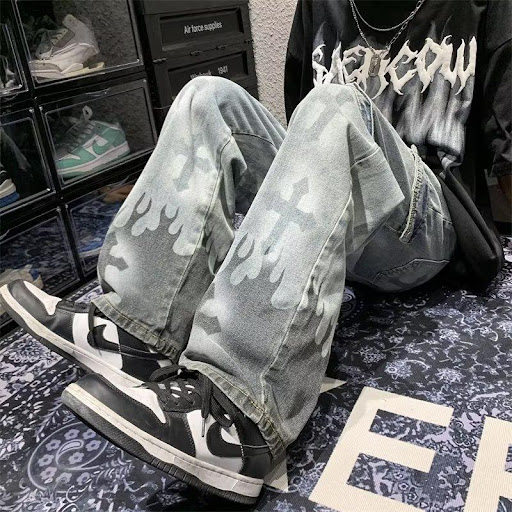 Title 4, Mens jeans with a cross splashing ink effect, ...